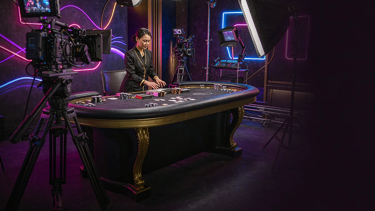 Camera and studio lighting facing a casino table — zt888 guidance Camera and studio lighting facing a casino table
